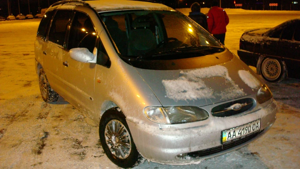 Ford Galaxy Non-Mini 2.8 VR-6 4