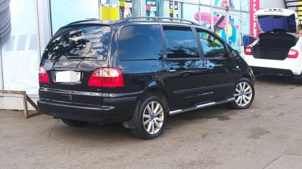 Ford Galaxy пантера 4
