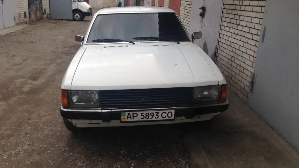 Ford Granada 4