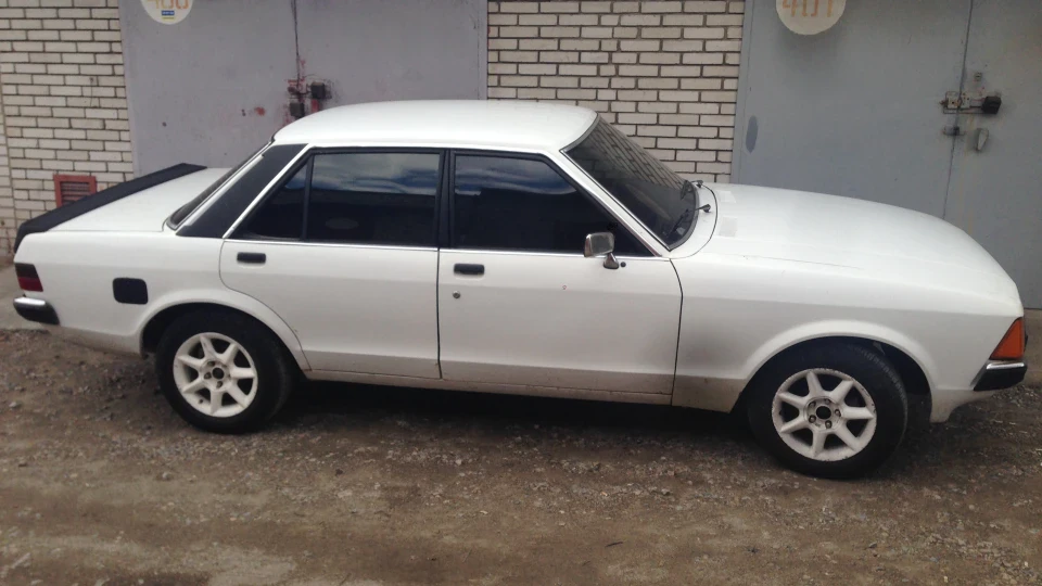 Ford Granada 5