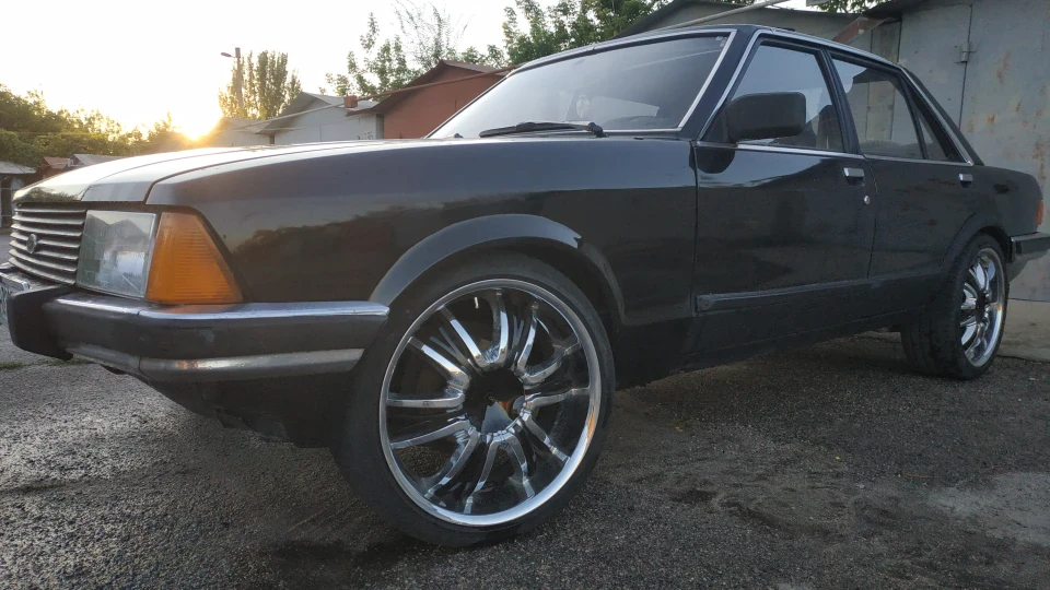 Ford Granada 5