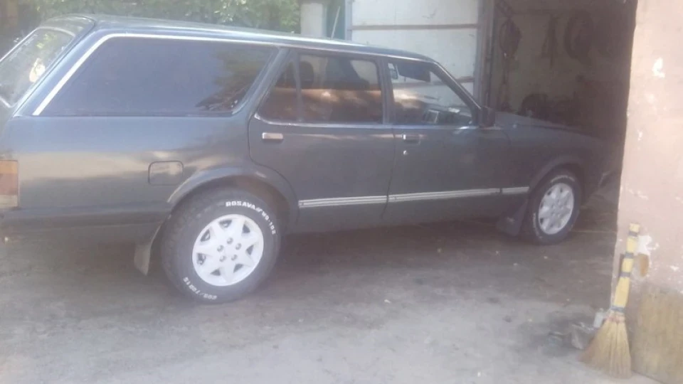 Ford Granada 2