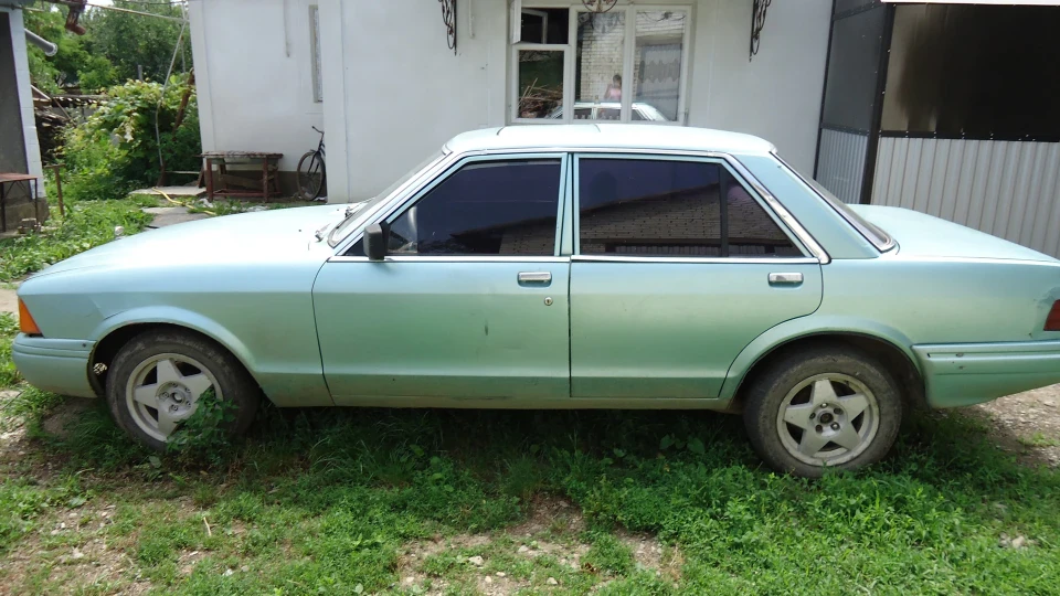 Ford Granada 3
