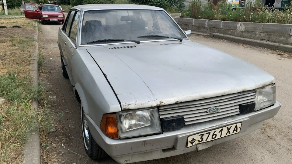 Ford Granada 2.4 бензин 3