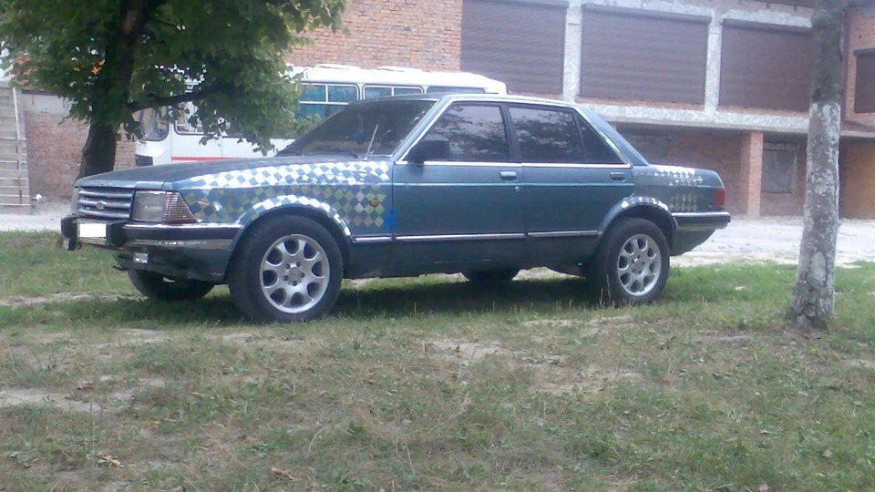 Ford Granada 2.9 v6 150hp GL 3