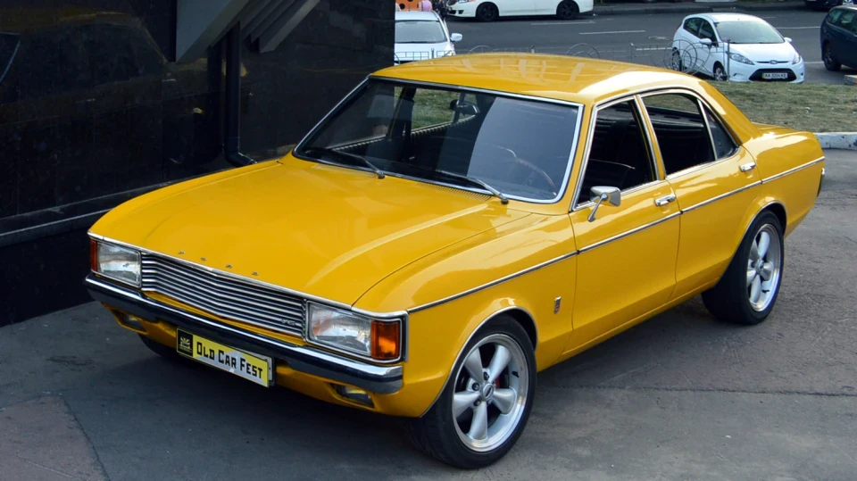 Ford Granada Cosworth inside 2