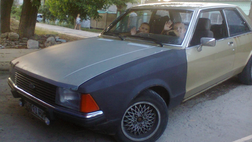 Ford Granada КУПЕЦЬ