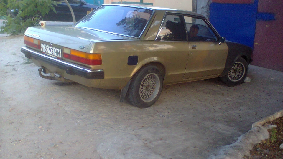 Ford Granada КУПЕЦЬ 5