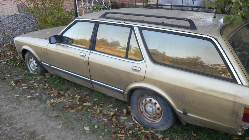 Ford Granada Оливкомобіль 4