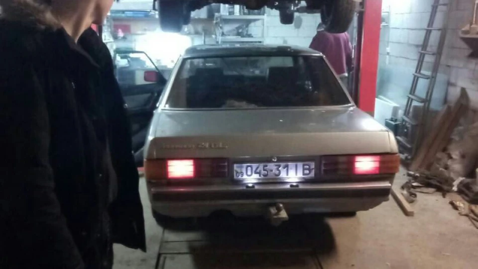 Ford Granada #SilverGrey 4