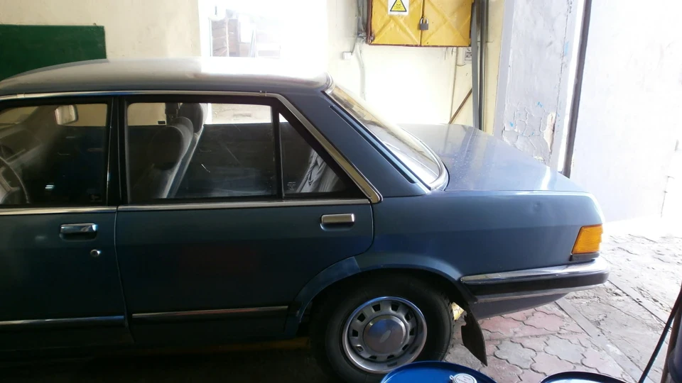 Ford Granada На повний стік. 2