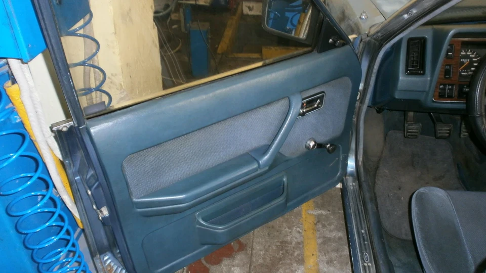 Ford Granada На повний стік. 4