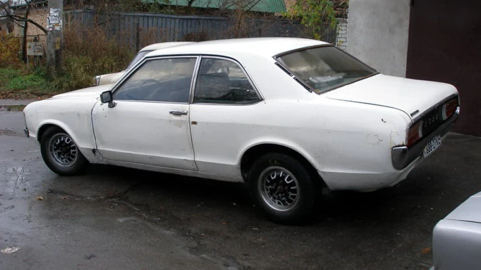 Ford Granada V6,2.3. 2 door 3