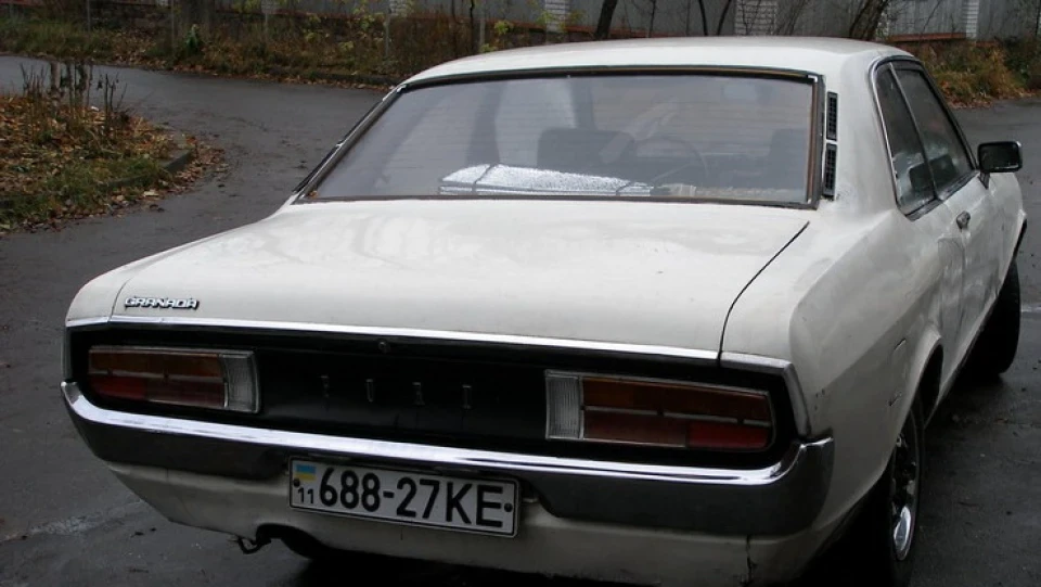 Ford Granada V6,2.3. 2 door 4