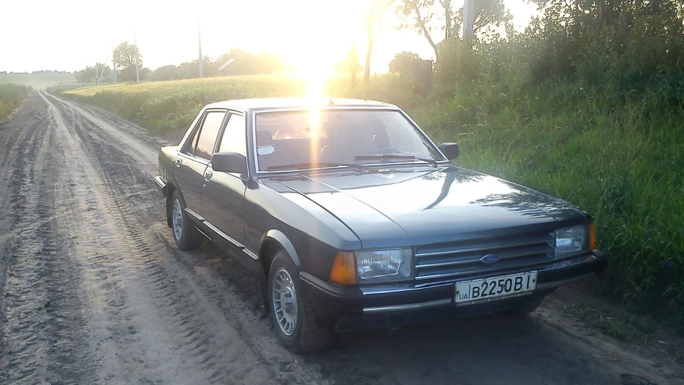 Ford Granada )Зелений Танк( 2