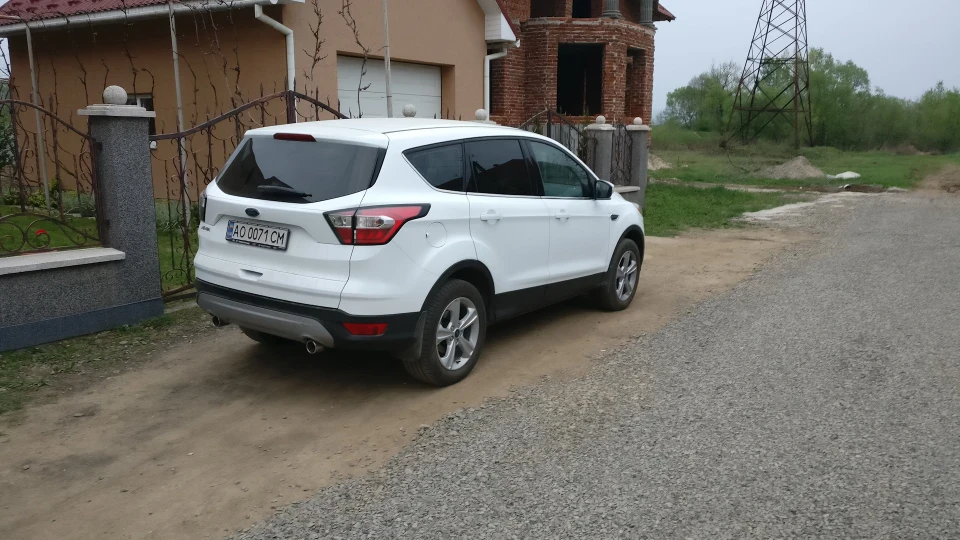 Ford Kuga 2.0 TDCI 4