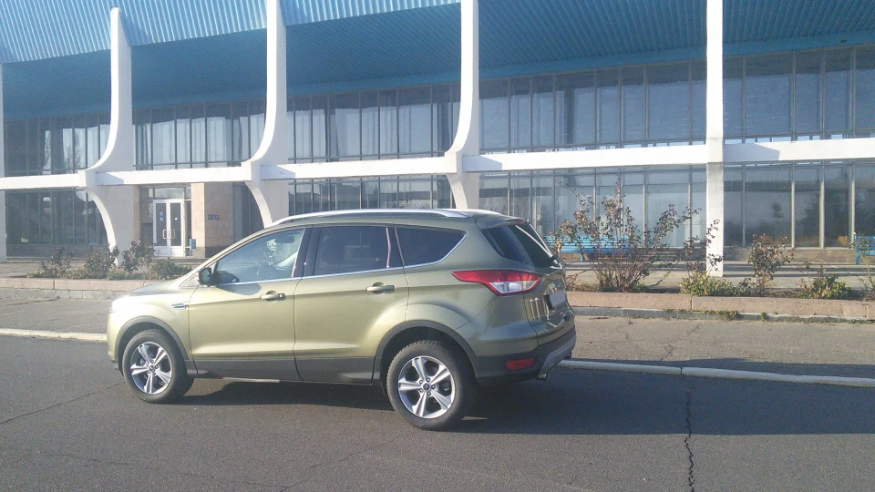 Ford Kuga 2.0 trend 5