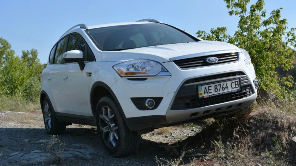 Ford Kuga 2.0 turbo 2