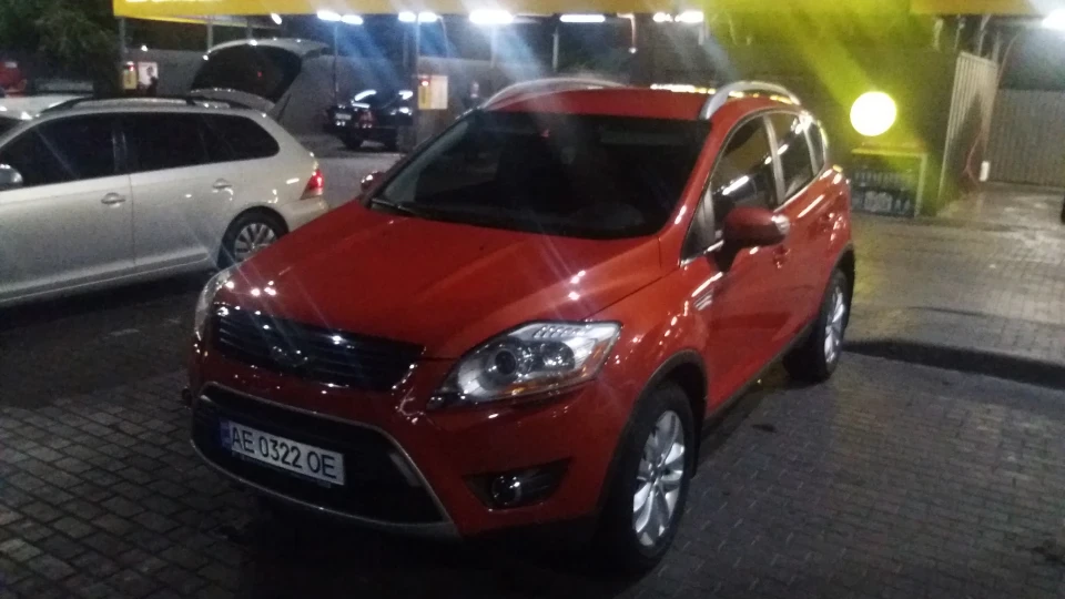 Ford Kuga 2.5 t 5