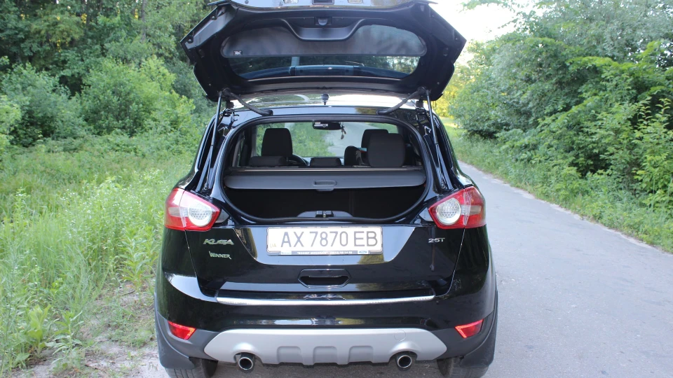 Ford Kuga 2.5 Turbo 3