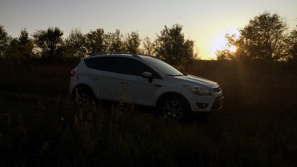 Ford Kuga Біла завірюха 3