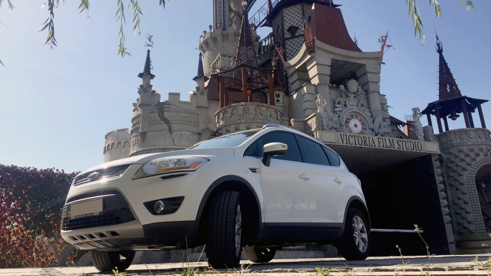 Ford Kuga Біла завірюха 4