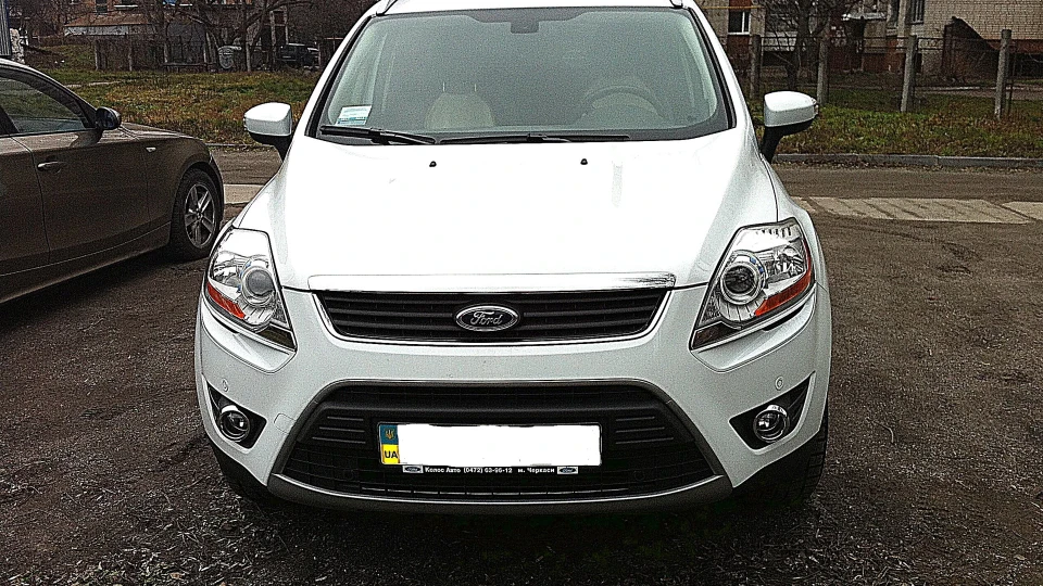 Ford Kuga Білий німець 4