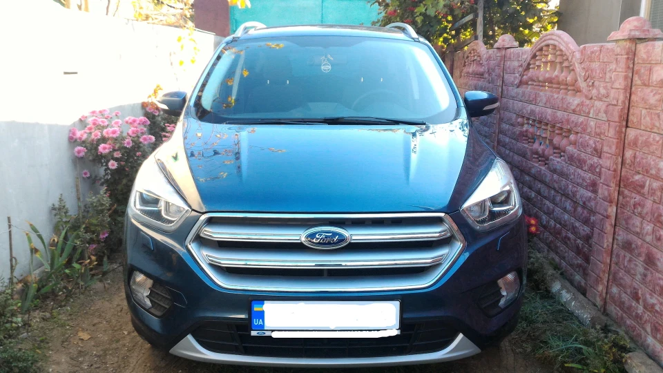Ford Kuga Chrome Blue 2