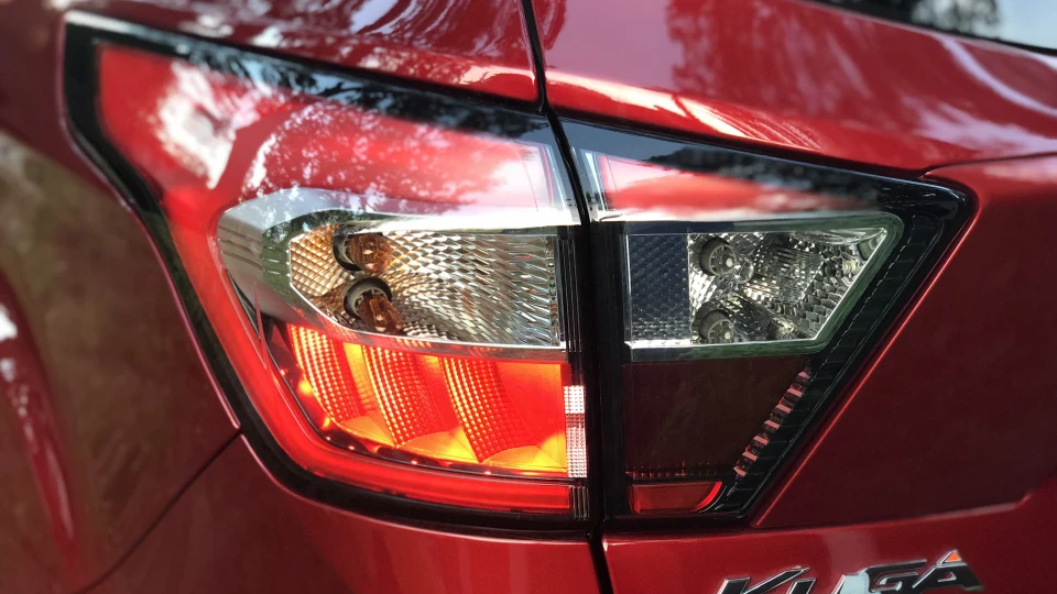 Ford Kuga Ruby Red, TDCI 2.0 3