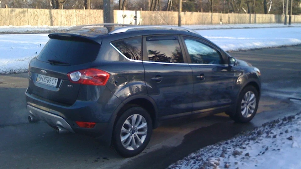Ford Kuga titanium 2.5 turbo 2