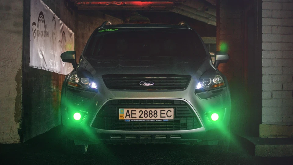 Ford Kuga Трансформер 2