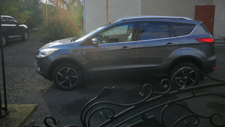 Ford Kuga Turbo звірятко) 3