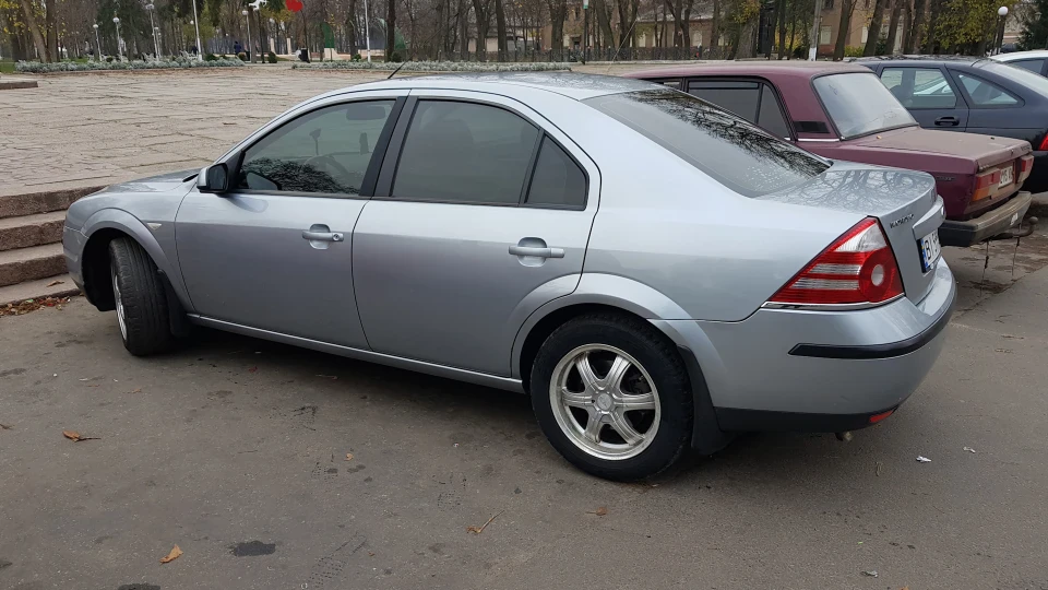 Ford Mondeo 2