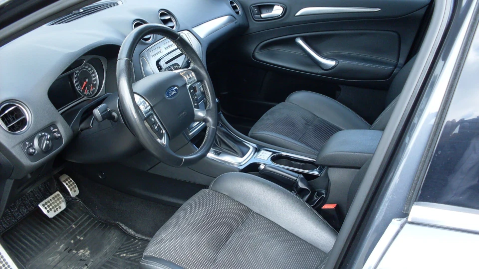 Ford Mondeo 2
