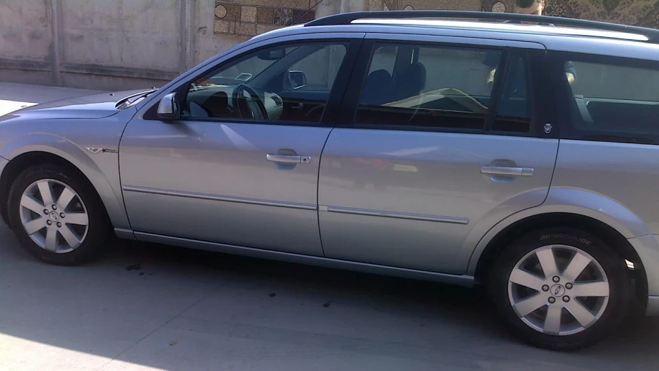 Ford Mondeo 1.8 бензин 5 ст. МКПП 2