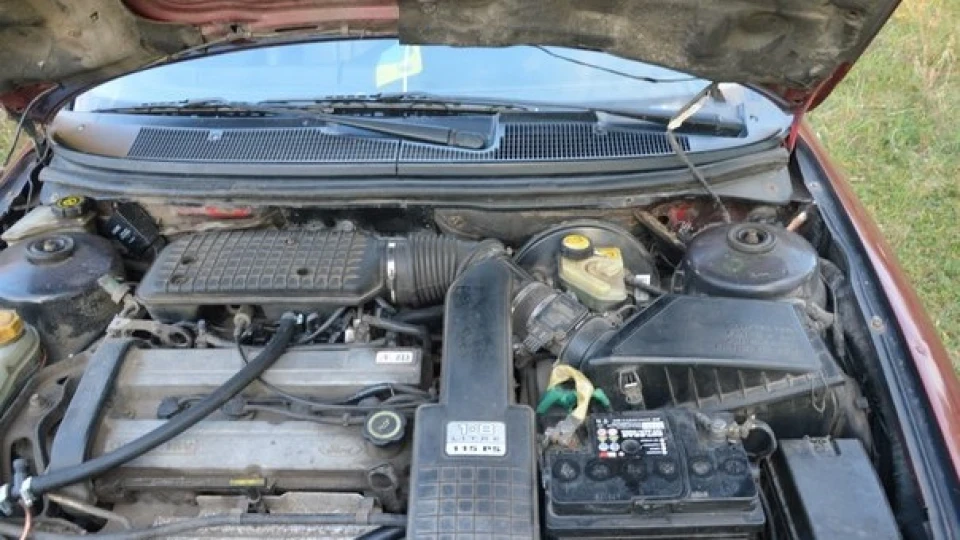 Ford Mondeo 1.8 Chia 3