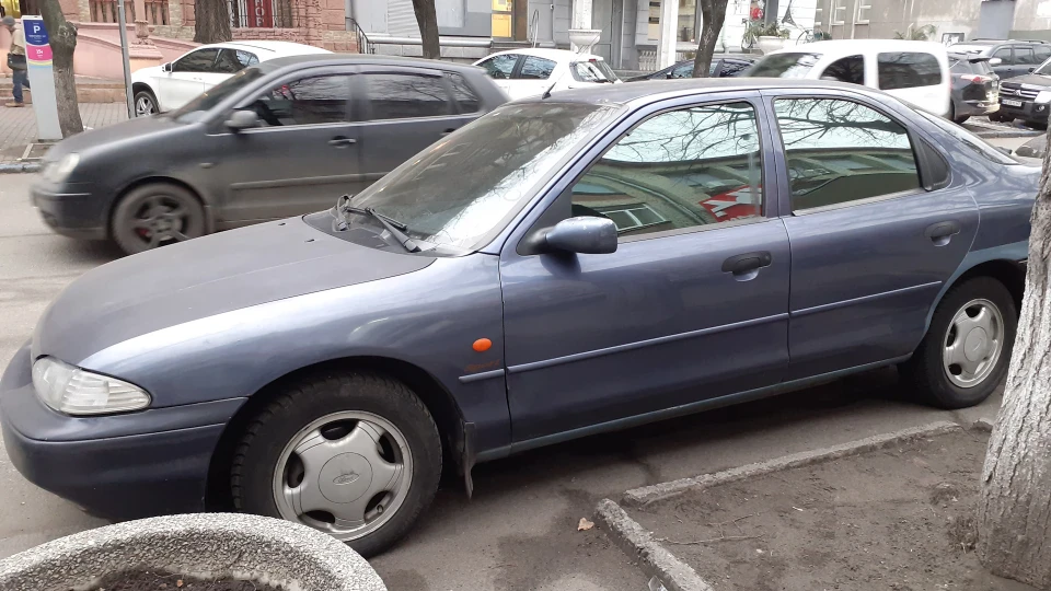 Ford Mondeo 1.8 zetek 2