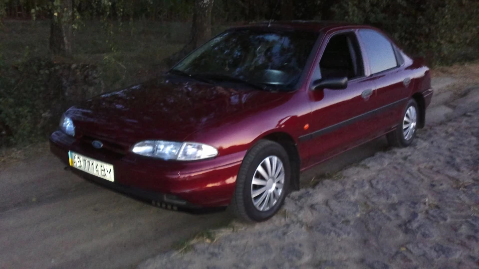 Ford Mondeo 1.8i 115л.с. 5