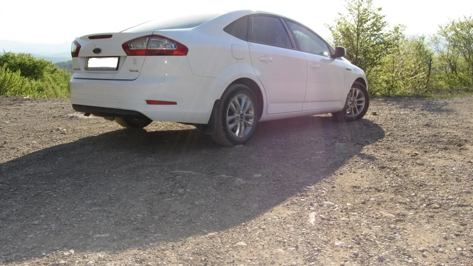 Ford Mondeo 2,0 атм МКПП 4
