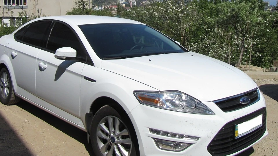 Ford Mondeo 2,0 атм МКПП 5