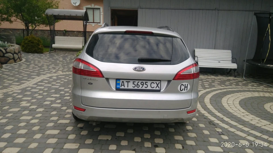 Ford Mondeo 2.0 бензин 2