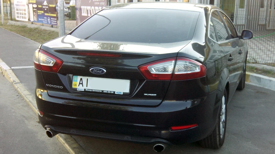 Ford Mondeo 2.0 Ecoboost PowerShift 2