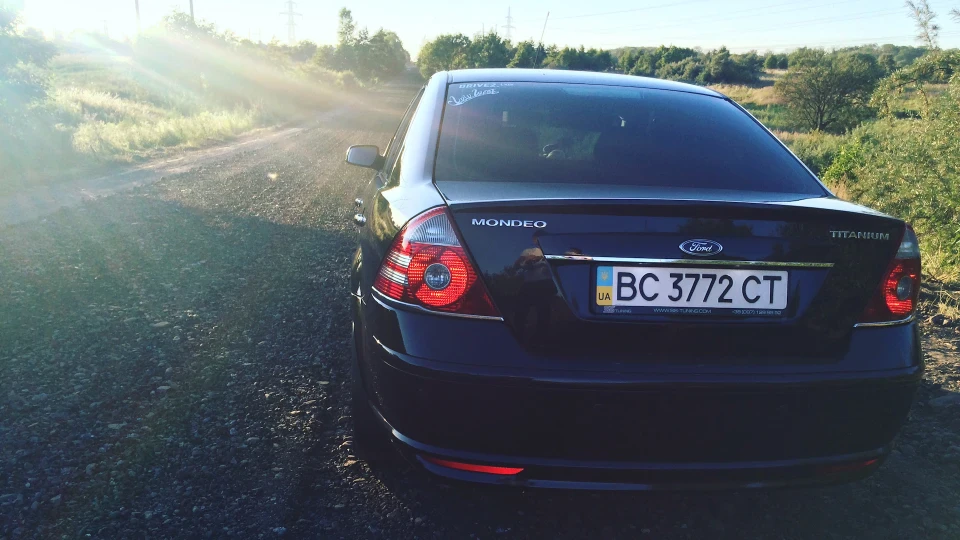 Ford Mondeo 2.0 Ghia X 4