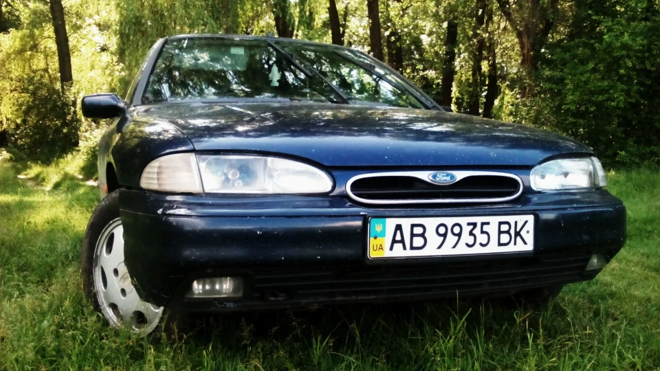 Ford Mondeo 2.0 Ghia 4
