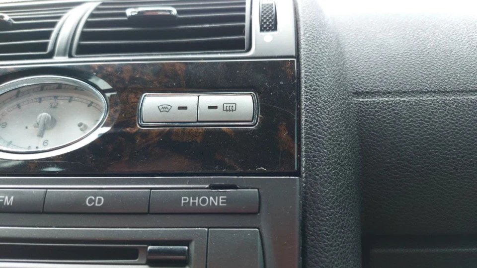 Ford Mondeo 2.0 TDCi Ghia X 4