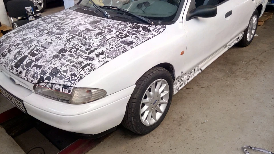 Ford Mondeo 2.0 ZETEC 2