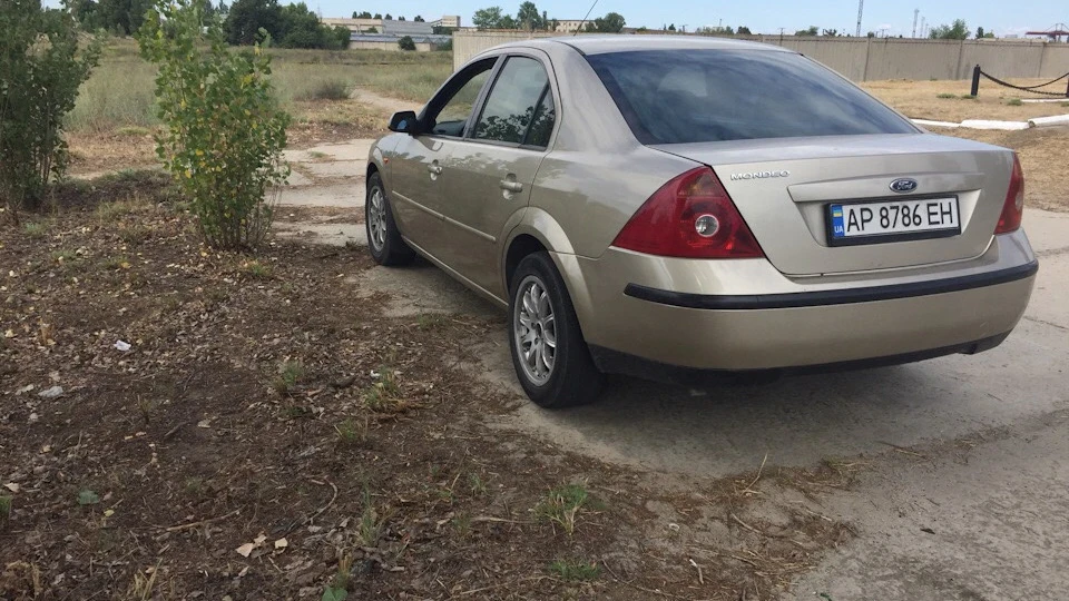 Ford Mondeo 2.0 Золотий 2