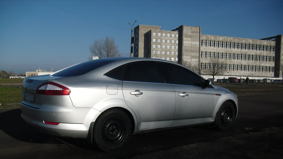 Ford Mondeo 2.3 AT Titanium