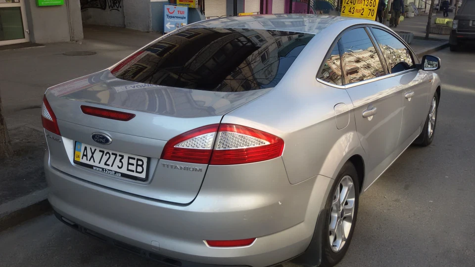 Ford Mondeo 2.3 AT Titanium 5