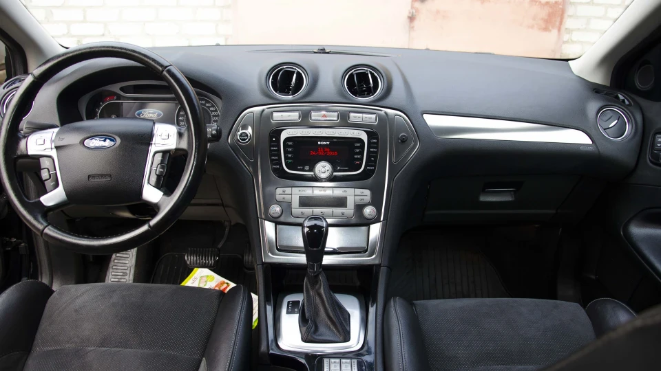 Ford Mondeo 2.3